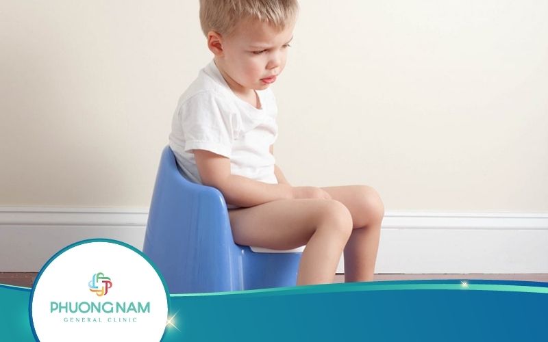 Trẻ Đi Ngoài Ra Máu – Triệu Chứng Không Thể Chủ Quan