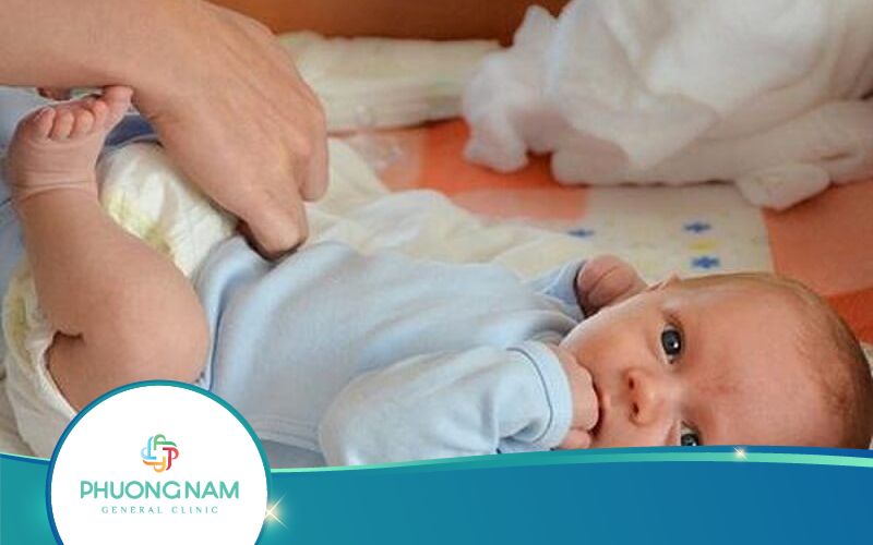 Trẻ Sơ Sinh Đi Ngoài Phân Xanh – Mẹ Có Nên Lo Lắng Không?
