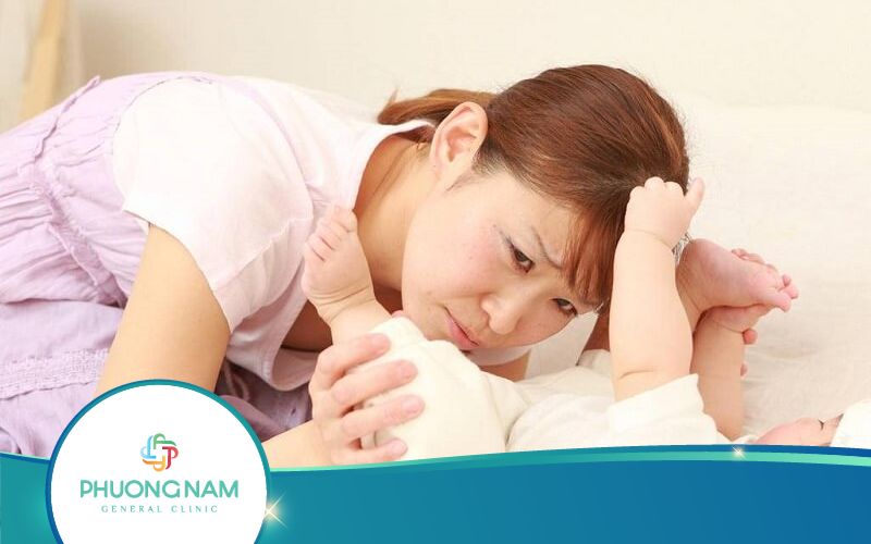 Vì Sao Bé Đi Ngoài Có Mùi Khắm Và Hướng Giải Quyết