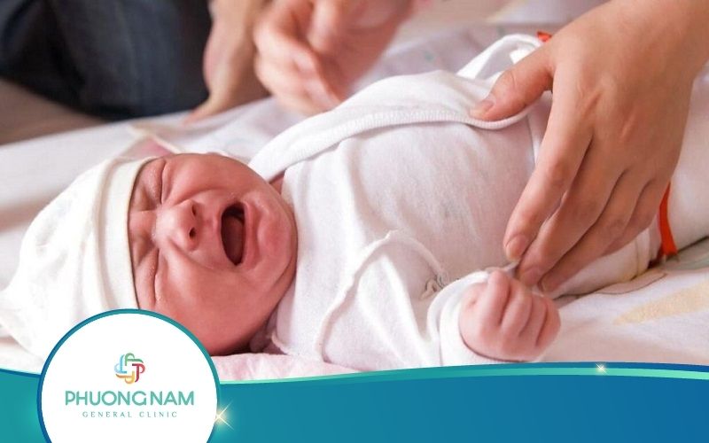 Hỏi Đáp: Trẻ Sơ Sinh Bị Sôi Bụng Mẹ Nên Ăn Gì?