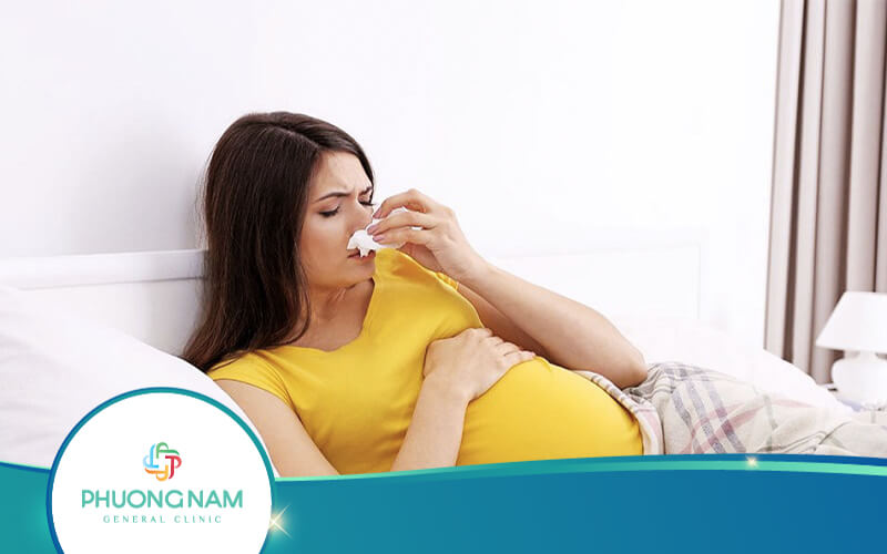 Mẹ Bầu 3 Tháng Bị Hắt Hơi Sổ Mũi Có Nguy Hiểm Không?