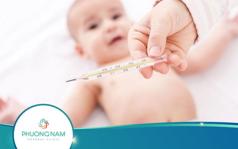 Tiêm Phế Cầu Có Sốt Không? Xử Trí Tác Dụng Phụ Thế Nào?