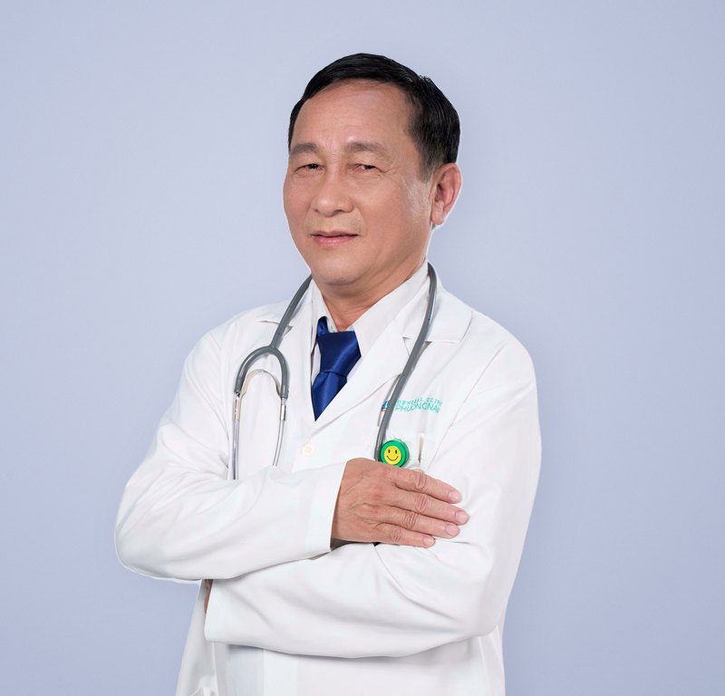 Bác sĩ Trần Văn Lành
